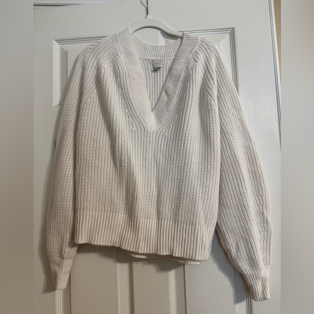 a new day Cream V-Neck Sweater